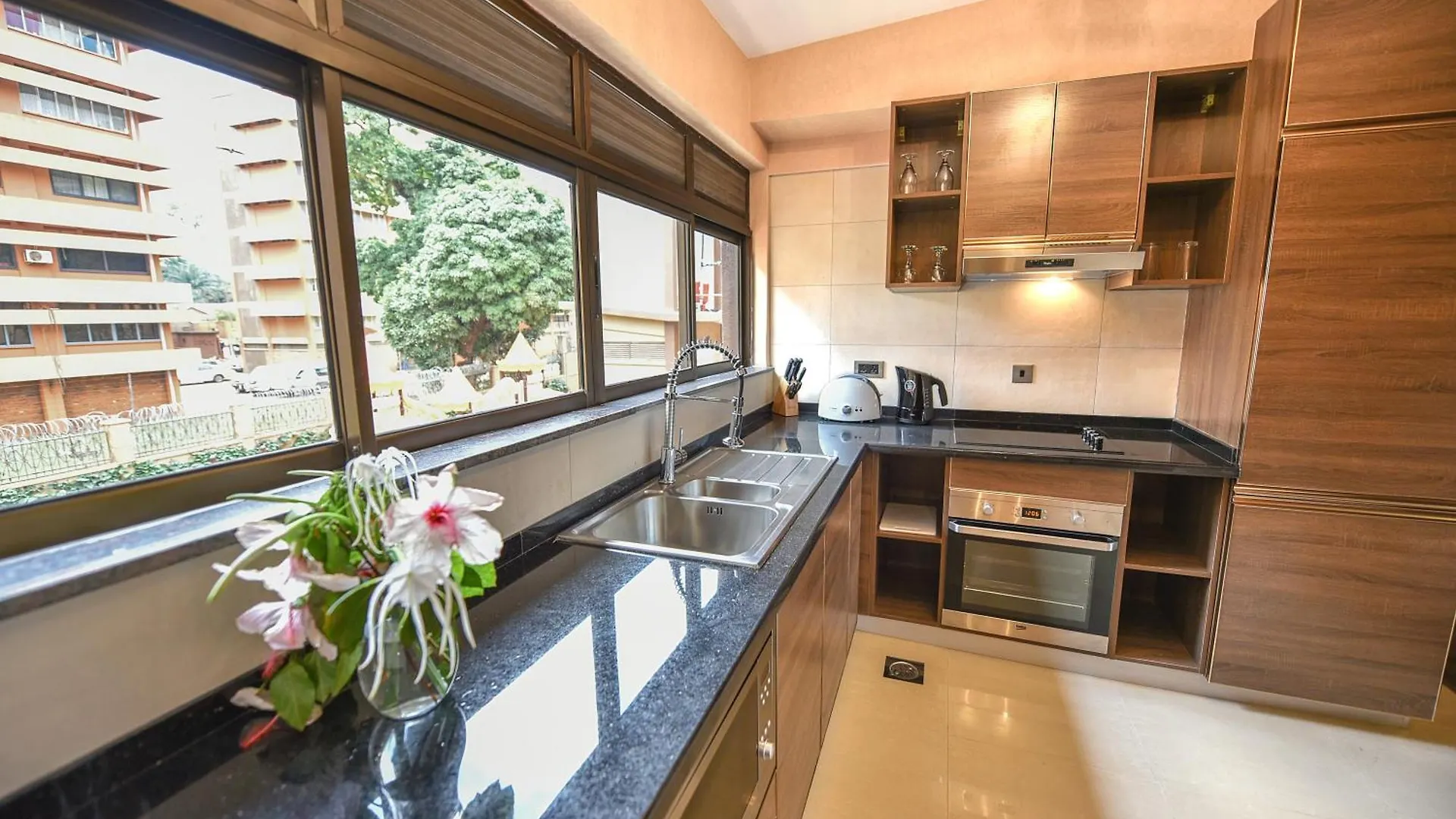 Speke Apartments Wampewo カンパラ