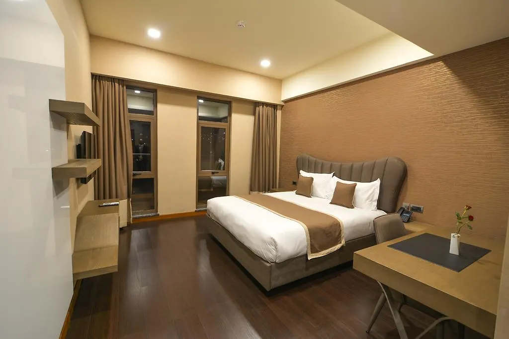 Speke Apartments Wampewo カンパラ